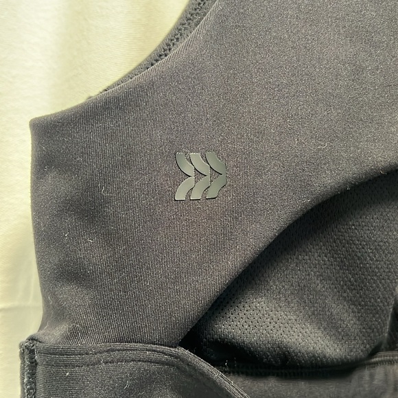 All In Motion Sports Bra XS Black - Picture 3 of 6